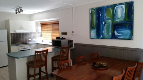 Kiama Harbour Cabins - Darwin Holiday 2
