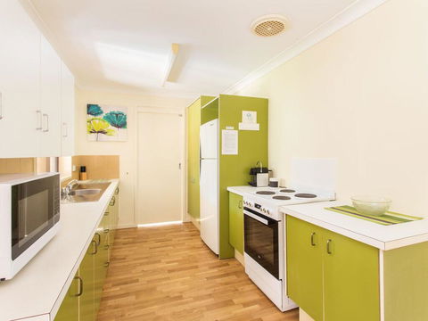 Kick Back On Karlowan - Darwin Holiday 3