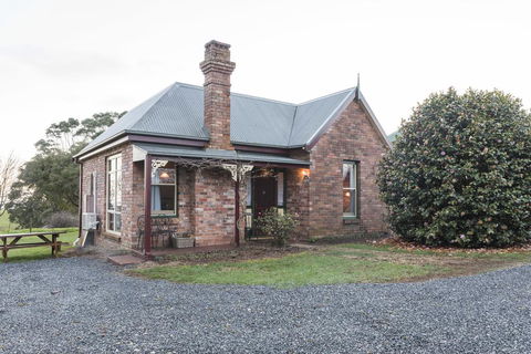 Killynaught Spa Cottages - Darwin Holiday 2