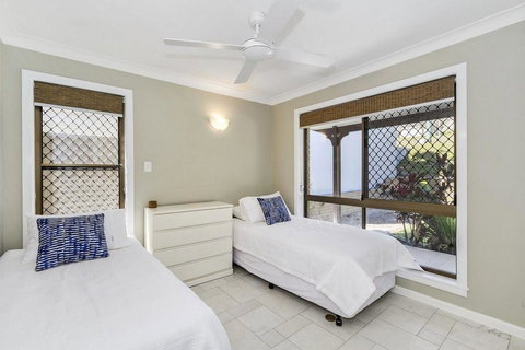 Kingscliff Ocean Vista With Jacuzzi Spa - Darwin Holiday 3
