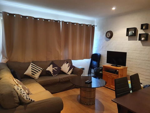 Kirwan 11 - Darwin Holiday 1