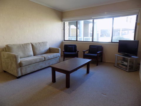 Kirwan 12 - Darwin Holiday 0