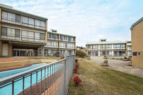 Kirwan Apartment 18 - Large Jindabyne Apartment - Darwin Holiday 1