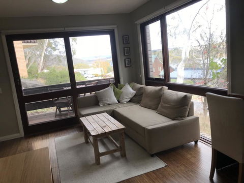 Klosters 2 - Darwin Holiday 0