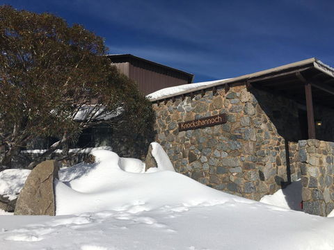 Knockshannoch Ski Lodge - Darwin Holiday 0