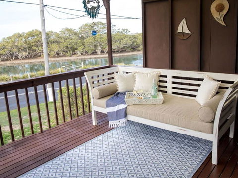 Kookas Nest - Waterfront Home, Tranquil Setting - Darwin Holiday 0