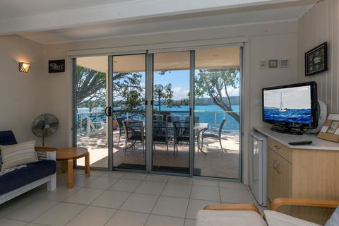 Kooringal, Unit 5/105 Soldiers Point Road - Darwin Holiday 0