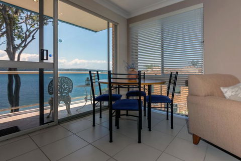 Kooringal, Unit 5/105 Soldiers Point Road - Darwin Holiday 3