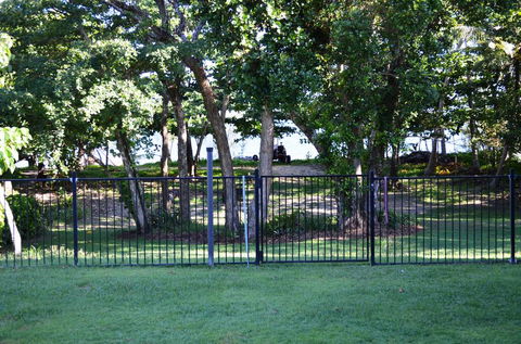 Kurrimine Beach Huts - Darwin Holiday 0