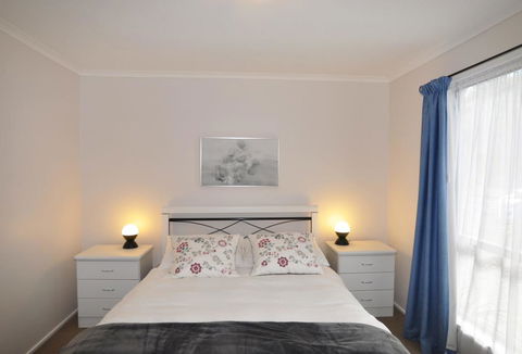 KYEEMA - FREE WIFI & NETFLIX - PET FRIENDLY (OUTSIDE ONLY) - Darwin Holiday 1