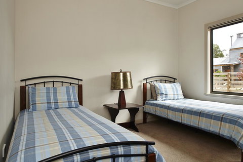 La Casa - Darwin Holiday 2