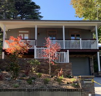 La Castta - Darwin Holiday