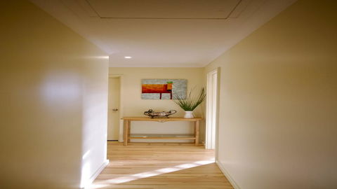 La Collina - Darwin Holiday 2