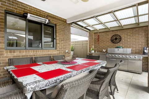 LA DOLCE VITA RETREAT - RYE - Darwin Holiday 2