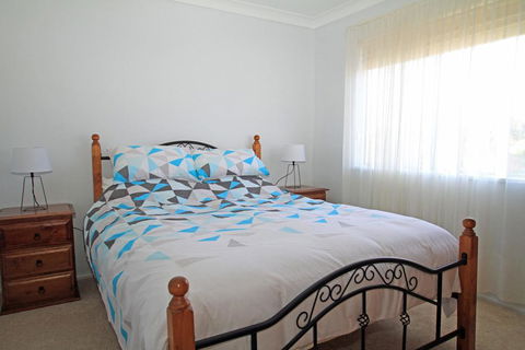 Lagoon Riverside Retreat - Darwin Holiday 2