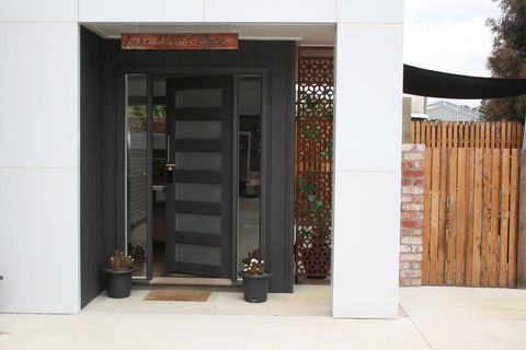 Lake Esmond Place - Darwin Holiday 2