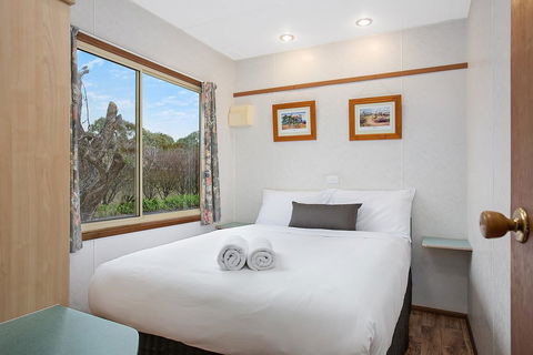 Lake Hamilton Motor Village And Caravan Park - Darwin Holiday 3