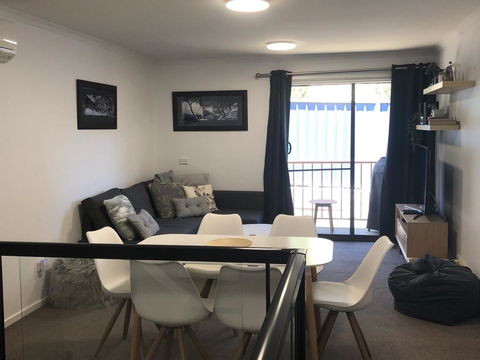 Lake N Snow 4 - Darwin Holiday 0