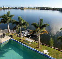 Lakehouse Family Oasis by Getastay - Darwin Holiday