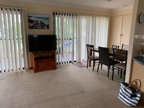 Lakehouse On Oxley - Darwin Holiday 3