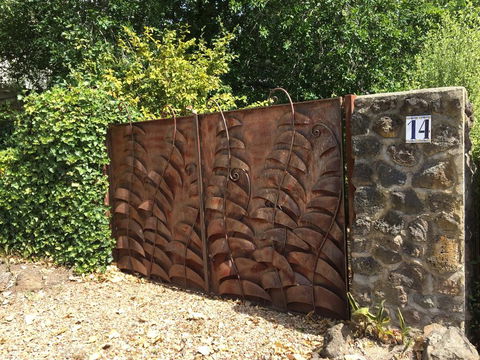 Lakeshore House, Daylesford - Darwin Holiday 3