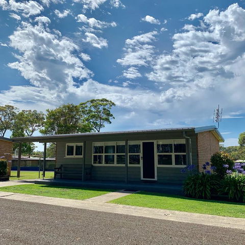 Lakeside Cabins & Holiday Village - Darwin Holiday 3