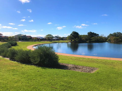 Lakeside Fun House Near The Swan Valley - Darwin Holiday 3