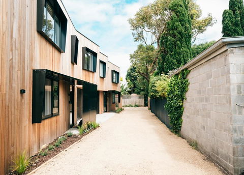 Laneway Apartments - Orientem - Darwin Holiday 0