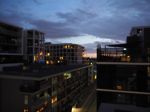 Large 2BR+Comfy+Parking Included - Darwin Holiday 2