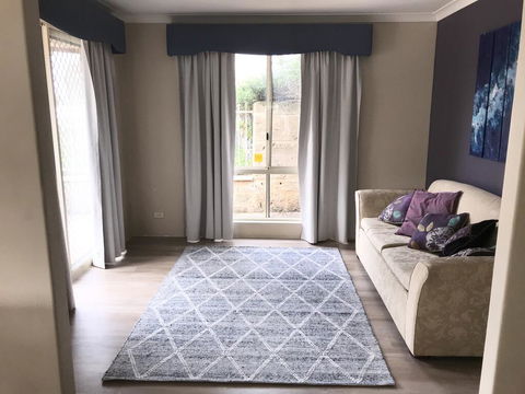 Large Family Home - Darwin Holiday 2