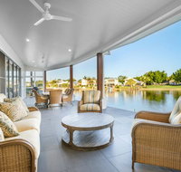 Lavish  Luxurious Noosa Waters - Darwin Holiday