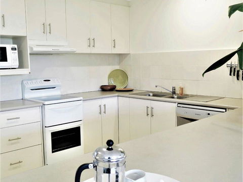 Lawson Beachfront - Darwin Holiday 3