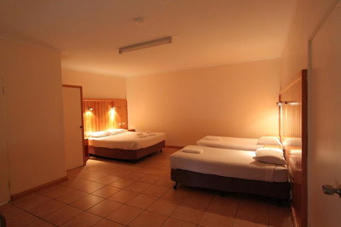 Lazy River Motor Inn - Darwin Holiday 1