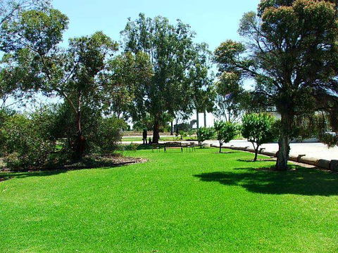 Lazy River Motor Inn - Darwin Holiday 3