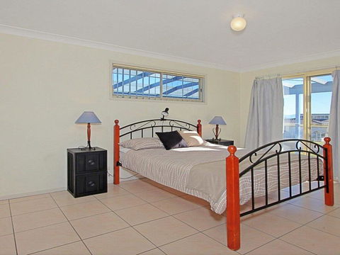 Le Vista - Panoramic Views Looking South - Darwin Holiday 2