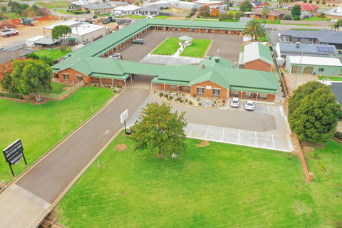 Leeton Heritage Motor Inn - Darwin Holiday 0
