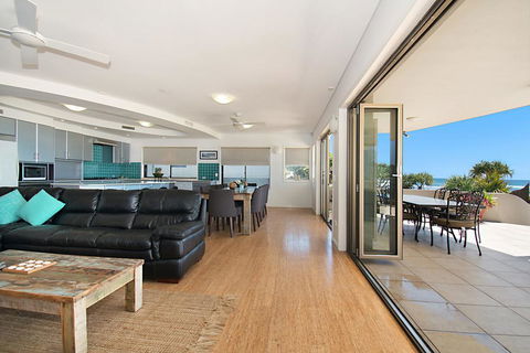 Lennox On The Beach Unit 1 - Lennox Head - Darwin Holiday 2