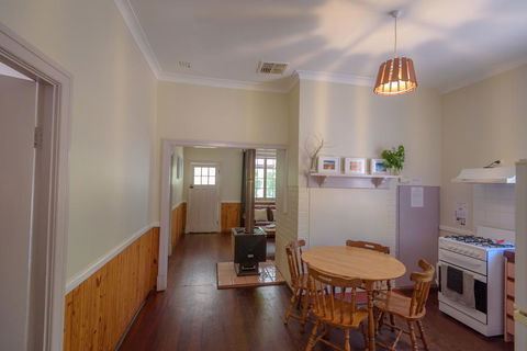 Lewana Cottages - Darwin Holiday 3