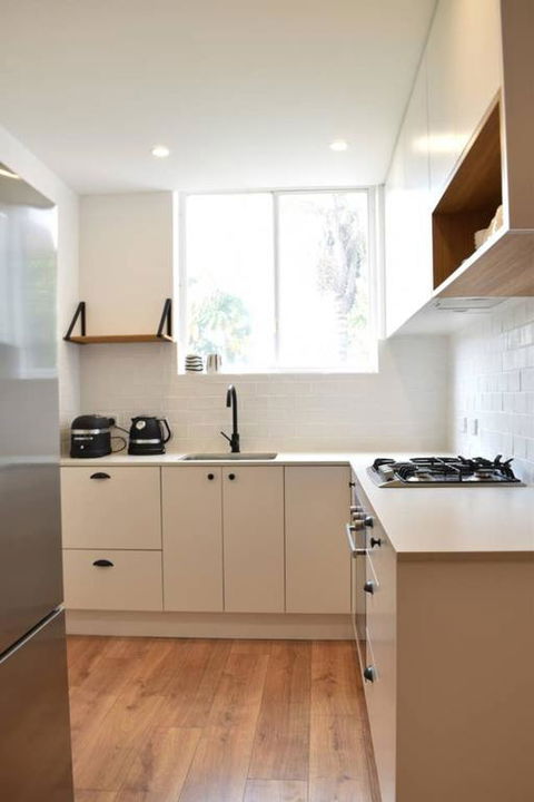 Light And Airy North Bondi Apartment - Darwin Holiday 3