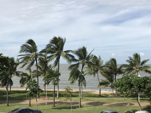 Lighthouse Apartments On The Strand - Darwin Holiday 0