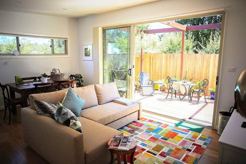 Lil Yoorana - New Cozy Modern - 4 Min Walk To Town - Close To Everything - Darwin Holiday 0