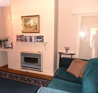 Lillymay Cottage - Darwin Holiday