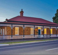 Lucy's Blackwood House