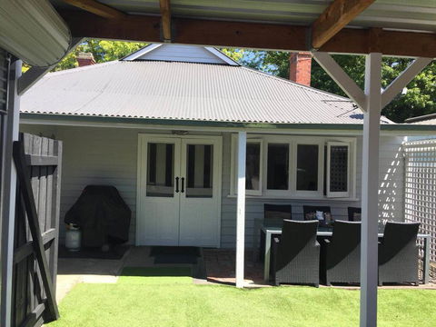 Lucy's Cottage - Darwin Holiday 3