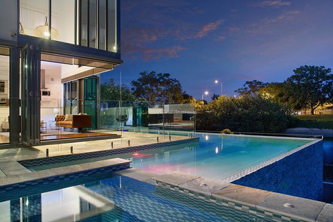 Lumiere' Broadbeach - Darwin Holiday 2