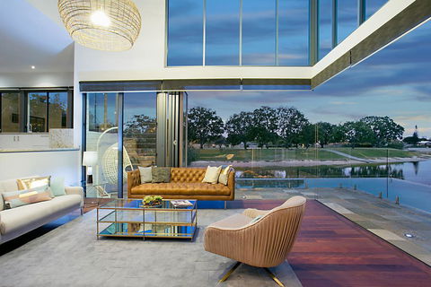 Lumiere' Broadbeach - Darwin Holiday 0