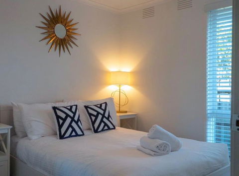 Luxurious Hampton Style 3 Bedroom House - Darwin Holiday 3