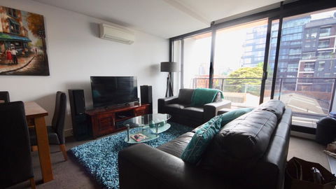Luxurious With Free Parking & Wi Fi - Darwin Holiday 1