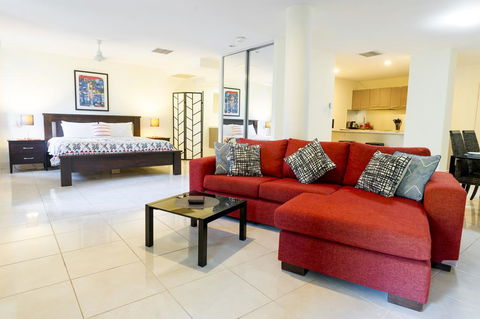 Luxury 1 Bed Apartment, New King Bed & Bath - Darwin Holiday 0