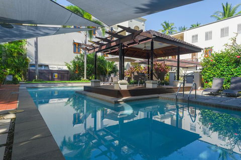 Luxury 1 Bed Apartment, New King Bed & Bath - Darwin Holiday 1